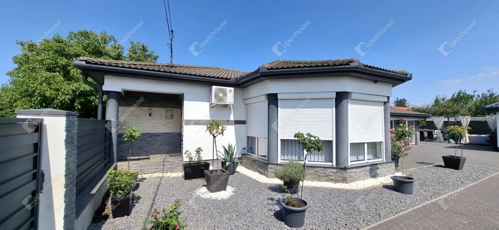 Sárospataki nappali+4 szobás modern családi ház garázzsal, télikerttel