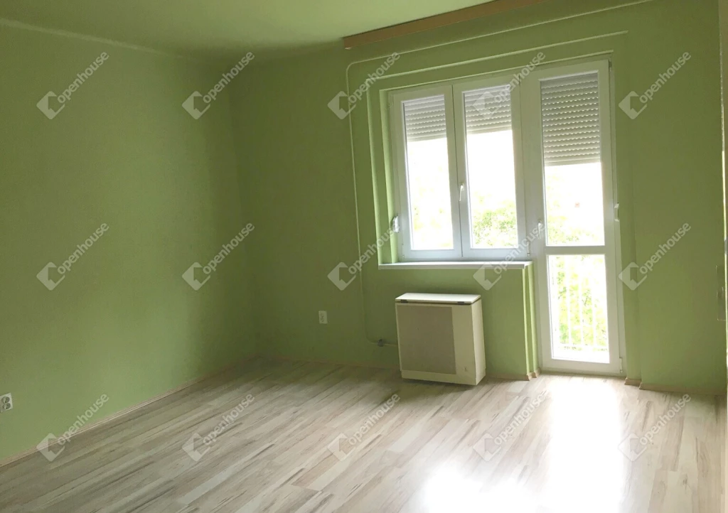 Miskolcon az Észak-kiliánban 2. emeleti jó állapotú garzonlakás eladó