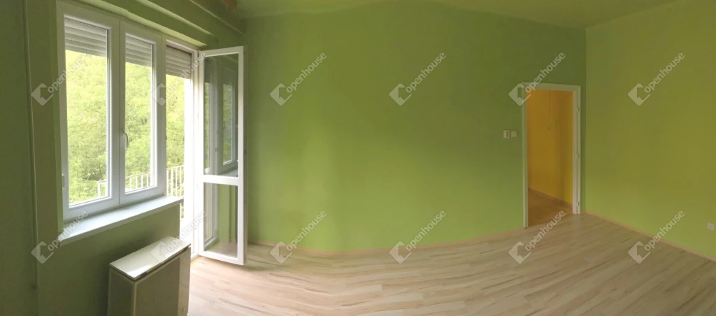 Miskolcon az Észak-kiliánban 2. emeleti jó állapotú garzonlakás eladó