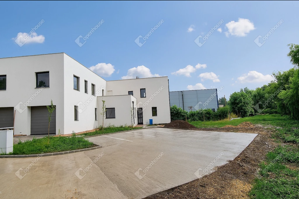 Újépítésű hőszivattyús 90 m2-es emeleti lakás a Hejő Residanceben!