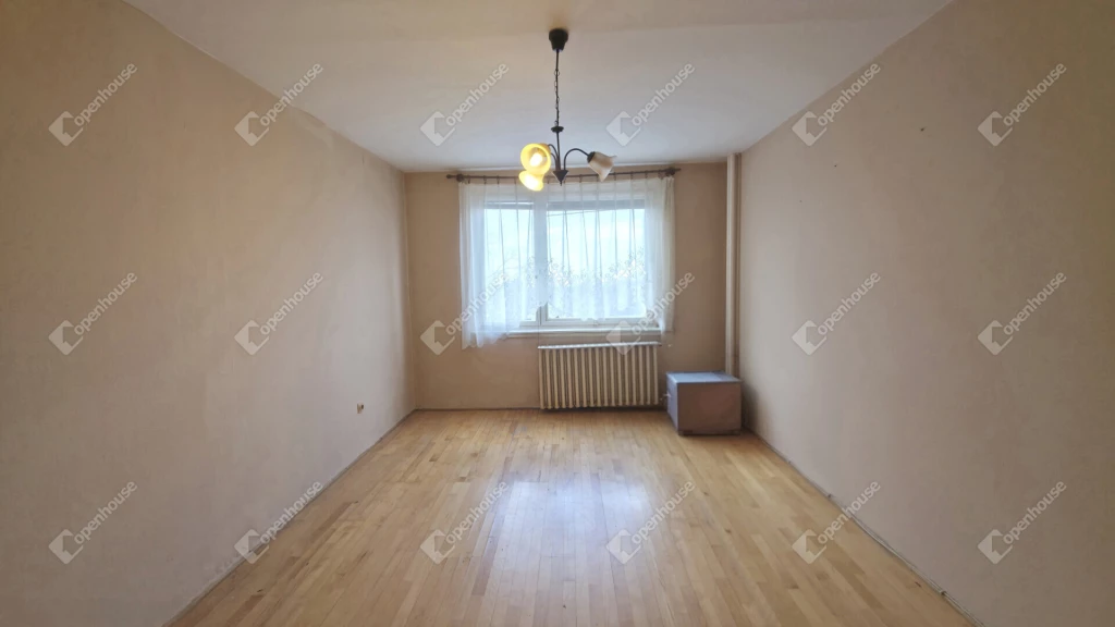 c3-1-name c2-20-name, Miskolc, Testvérvárosok útja