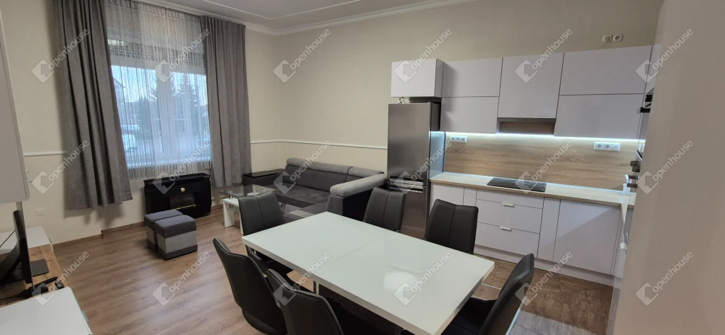 c3-1-name c2-19-name, Miskolc, Belváros, Széchenyi istván út