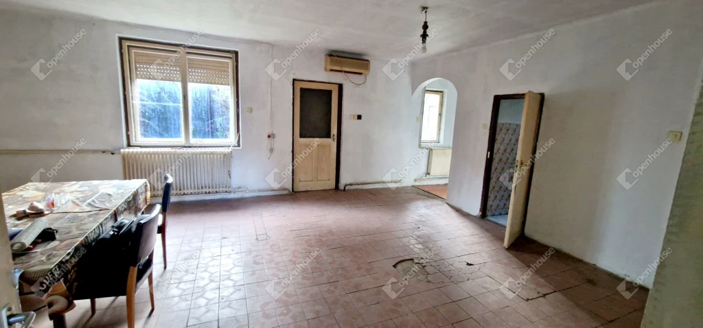 c3-1-name c2-1-name, Miskolc, Berekalja, Eper utca