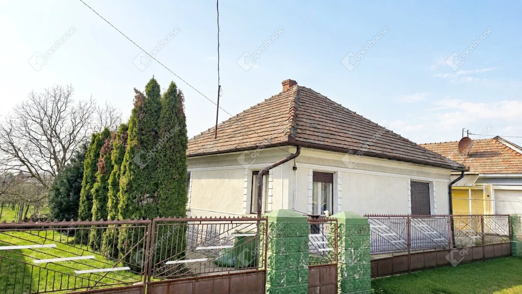 Eladó 3 szobás, 90 m2-es családi ház Hernádnémetiben, FALUSI CSOK IGÉNYBE VEHETŐ!!!