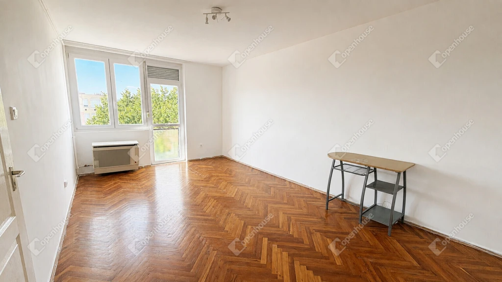 Panorámás 1+fél szobás 42 m2-es tip-top lakás eladó Sajószentpéteren