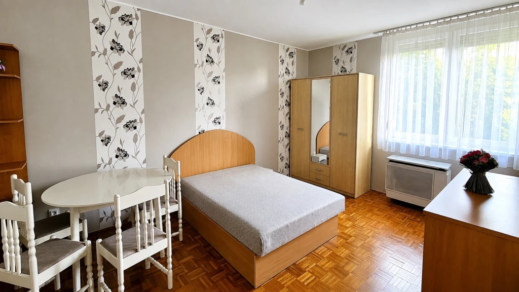 Kiadó garzonlakás a Szent István utcában