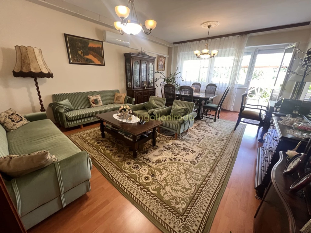 Kertvárosi életérzés,  otthon, ahol a múlt és a jövő találkozik. Van egy ház Nyíregyháza egyik legkedveltebb városrészében,...