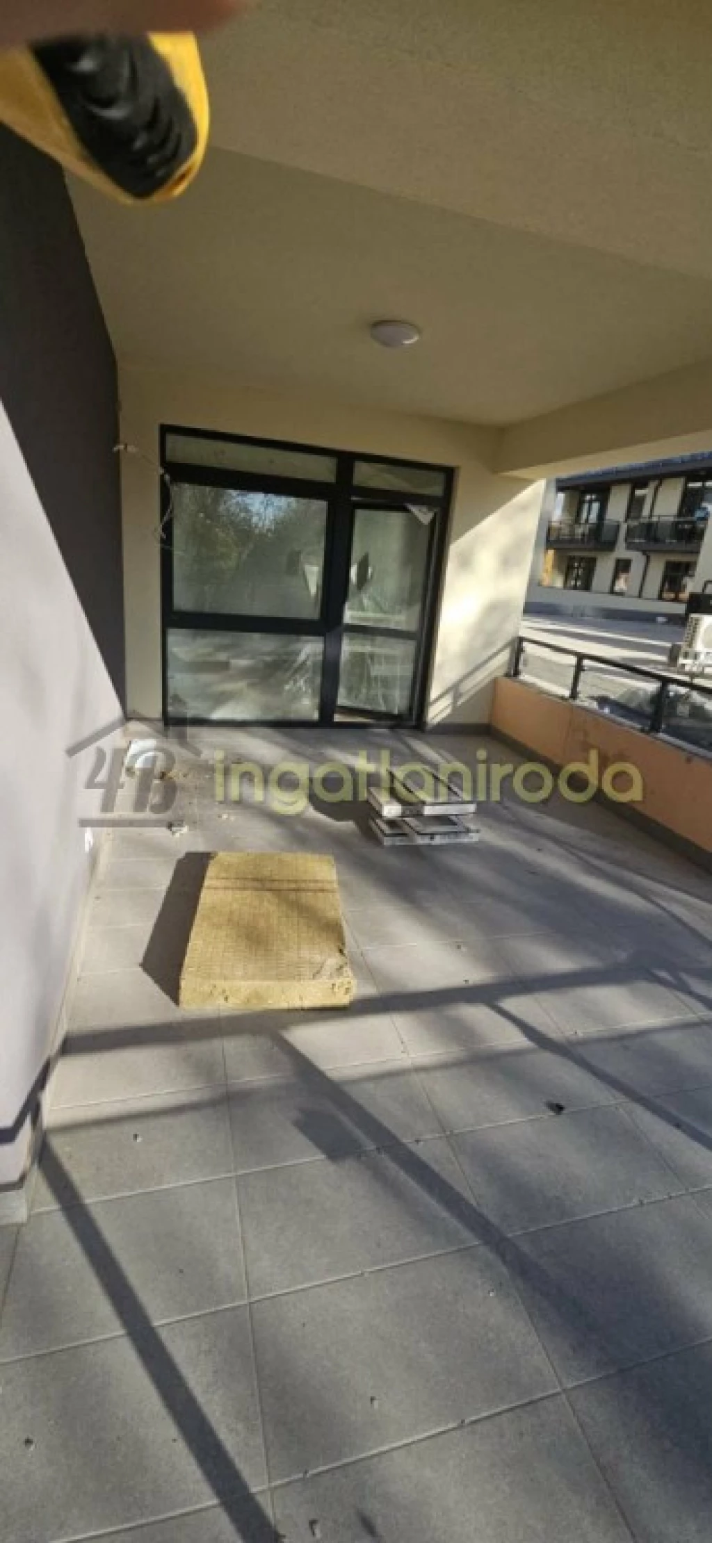 Eladó új építésű, exkluzív hangulatú, nagy teraszos ( 30 nm !!! )  otthon Nyíregyházán, a Damjanich lakóparkban!Nyíregyháza...