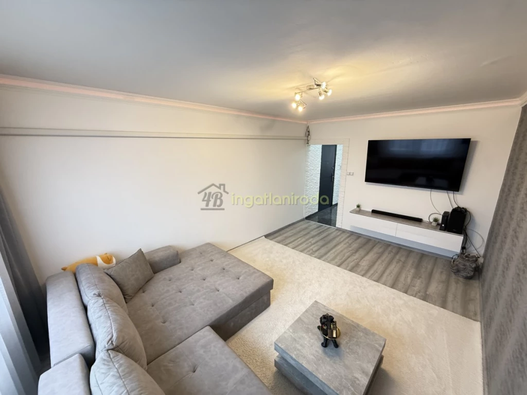 NE MARADJON LE ERRŐL A RITKA LEHETŐSÉGRŐL!DEBRECENBEN A CSAPÓ UTCÁN, karnyújtásnyira a Fórum bevásárló központtól kínálom...