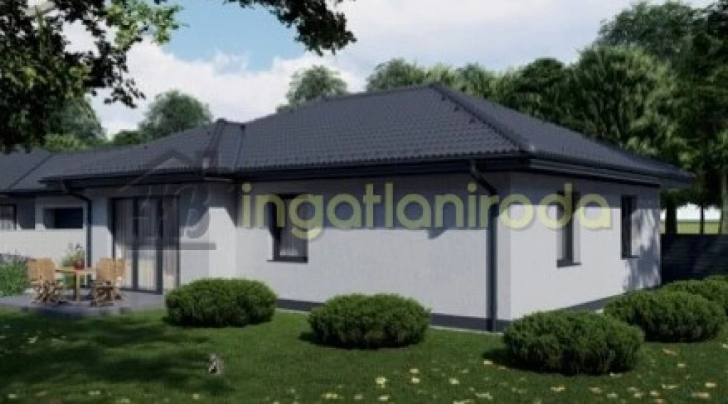 ÚJ ÉPÍTÉSŰ IKERHÁZ NYÍREGYHÁZA – OROS KÖZÖTT - 1016 m²-es telken - Csak a garázsnál érintkezik - Nyár végi...