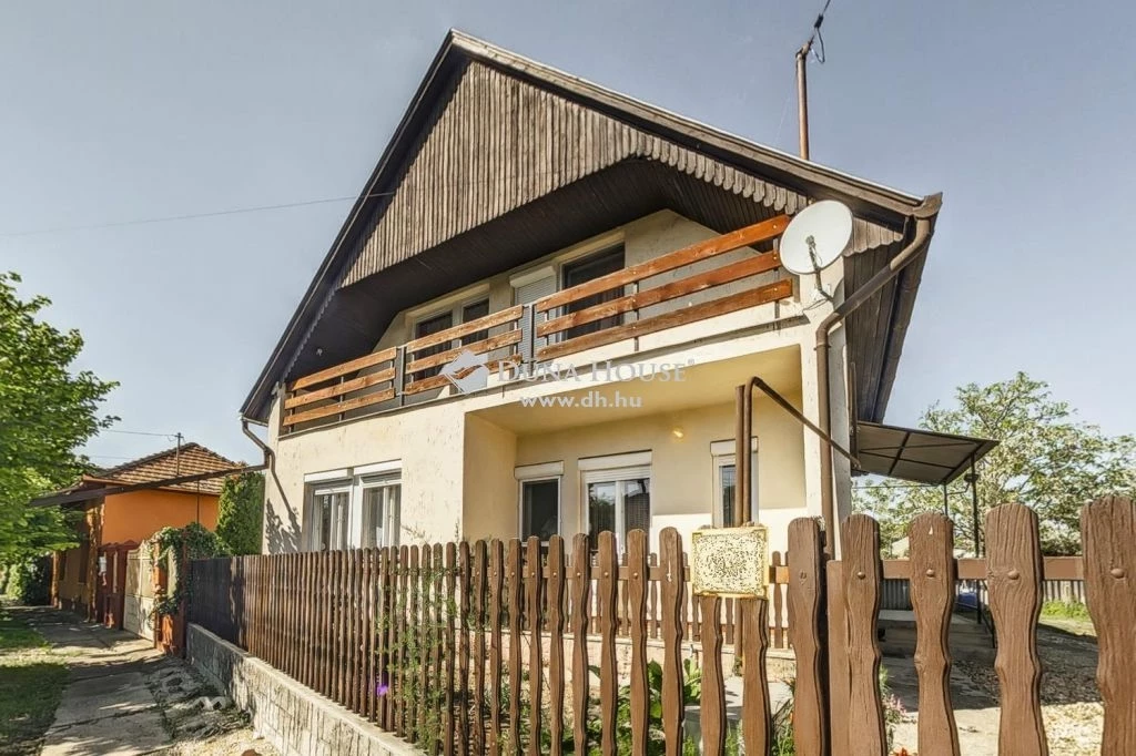 For sale house, Tiszaföldvár