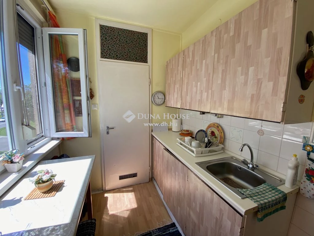 For sale panel flat, Kecskemét