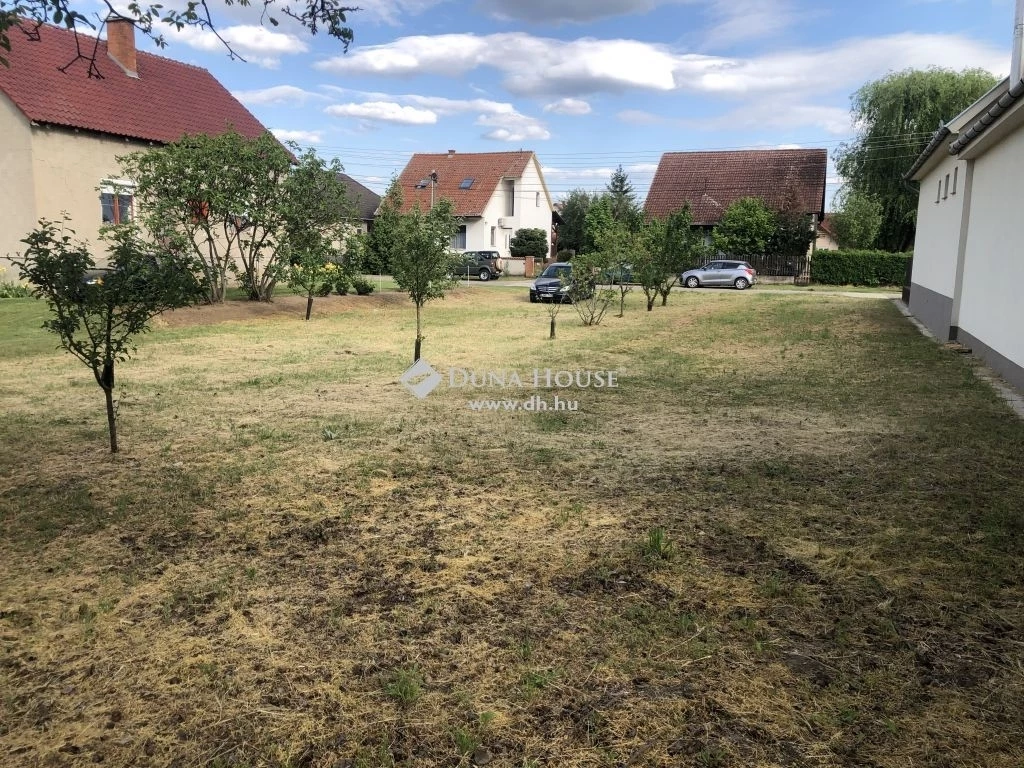 For sale building plot, Tiszaalpár