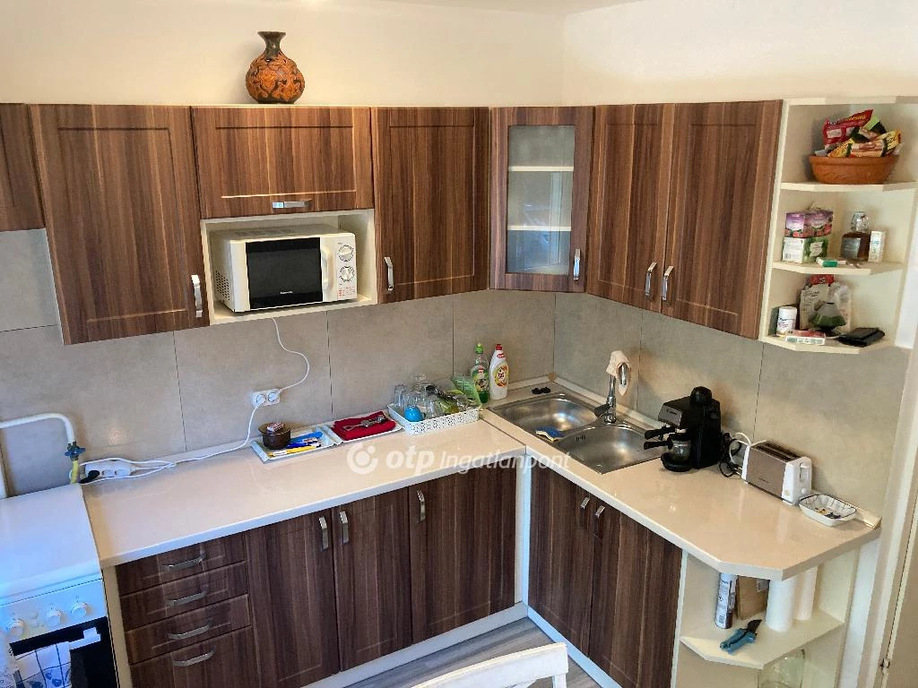 For sale panel flat, Miskolc, Győri Kapu