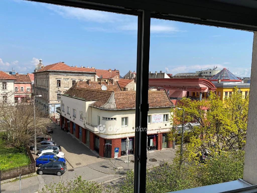 For sale panel flat, Miskolc