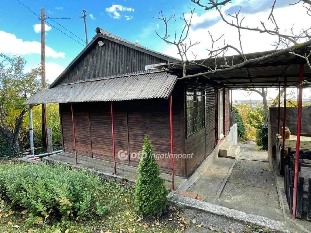 For sale house with a garden, Miskolc, Egyetemváros