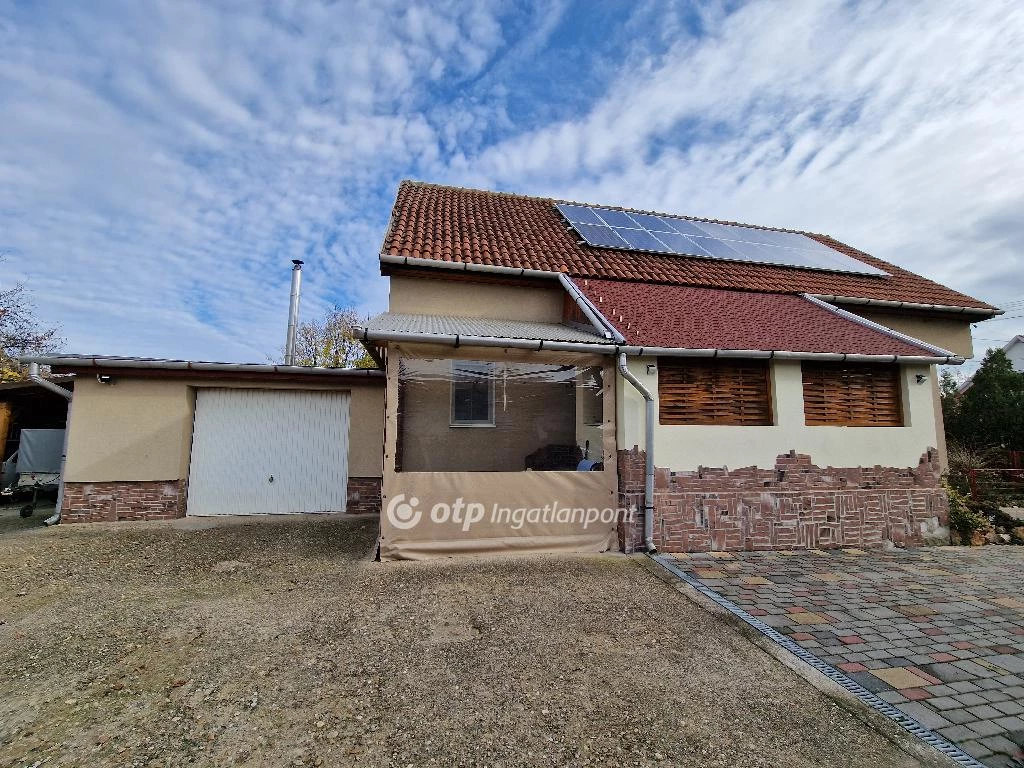 For sale house, Bekecs