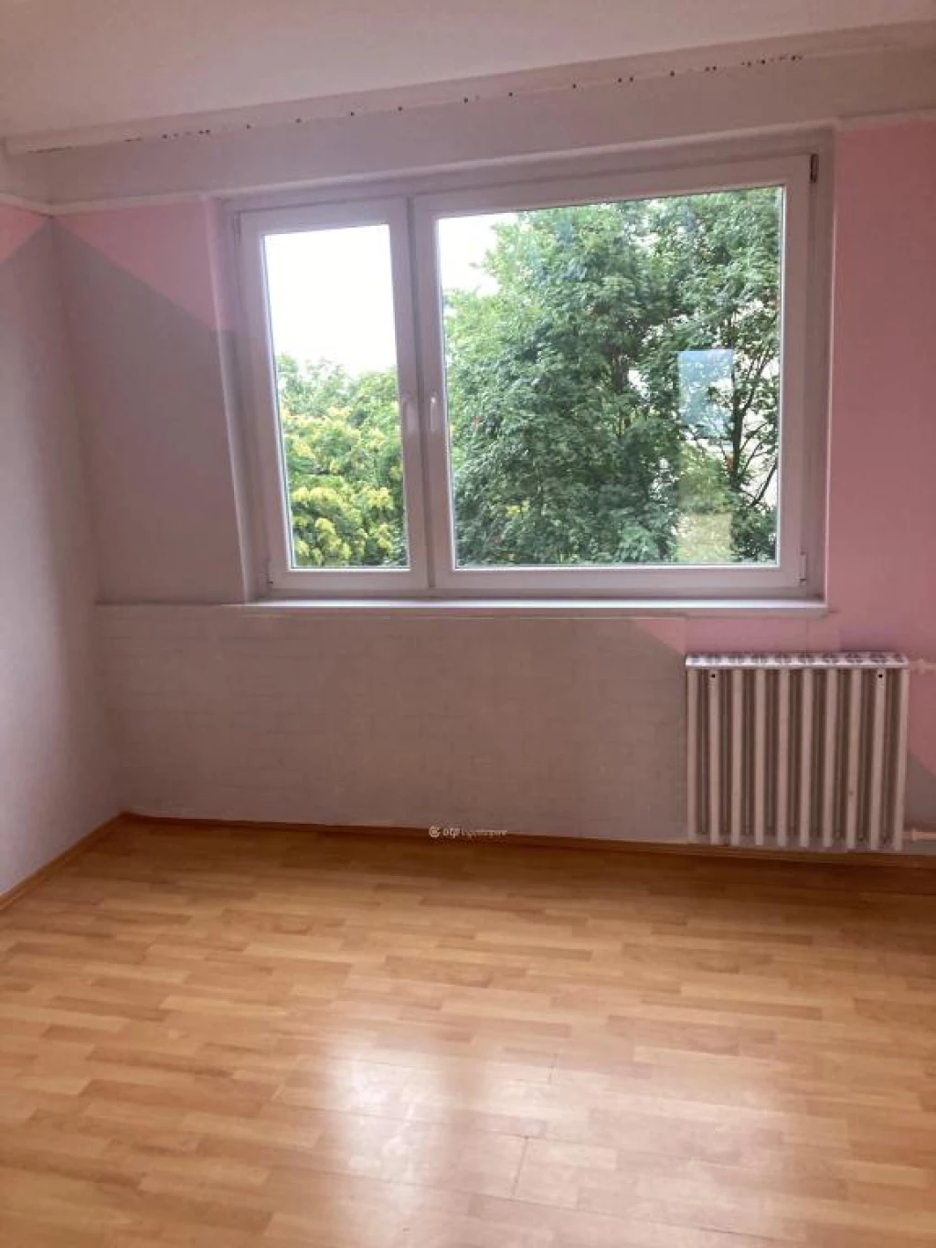 For sale panel flat, Miskolc