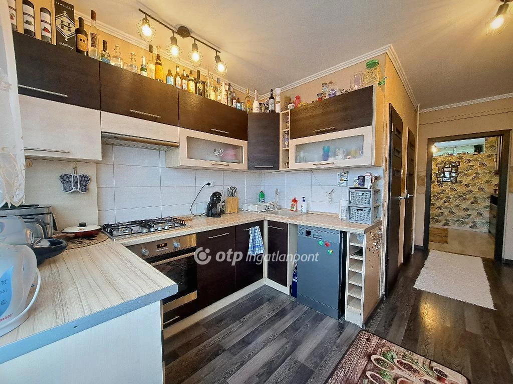 For sale panel flat, Miskolc