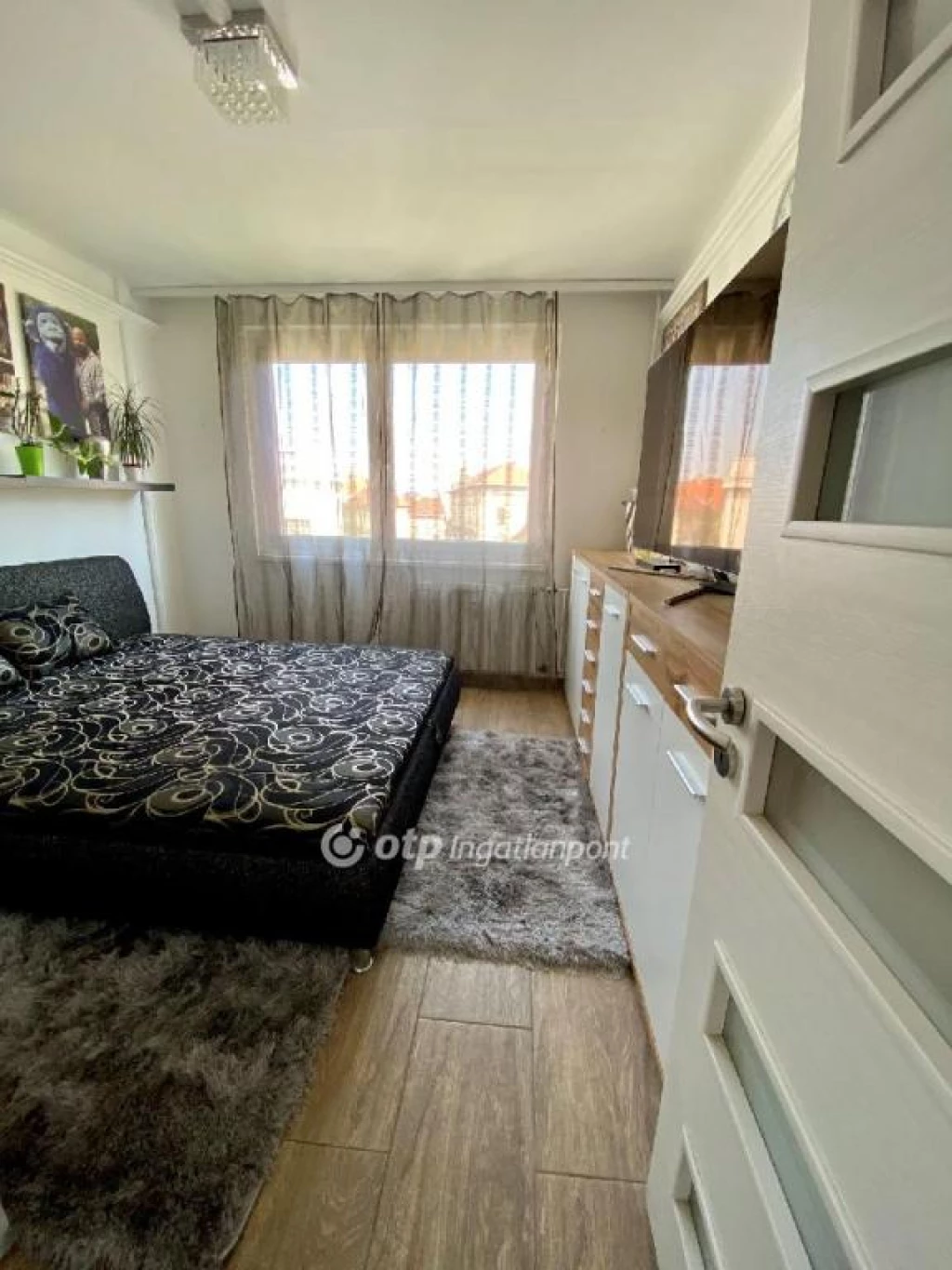 For sale panel flat, Miskolc