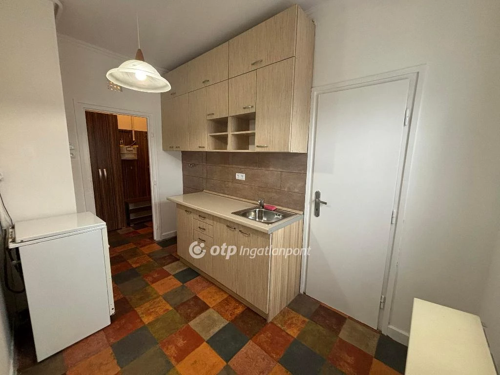 For sale brick flat, Miskolc