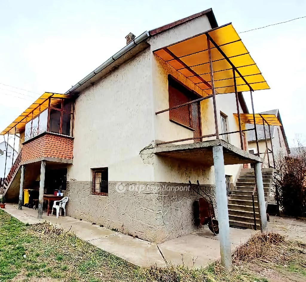 For sale house, Forró