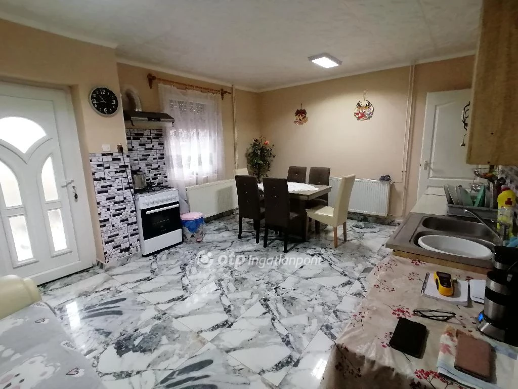 For sale house, Homrogd