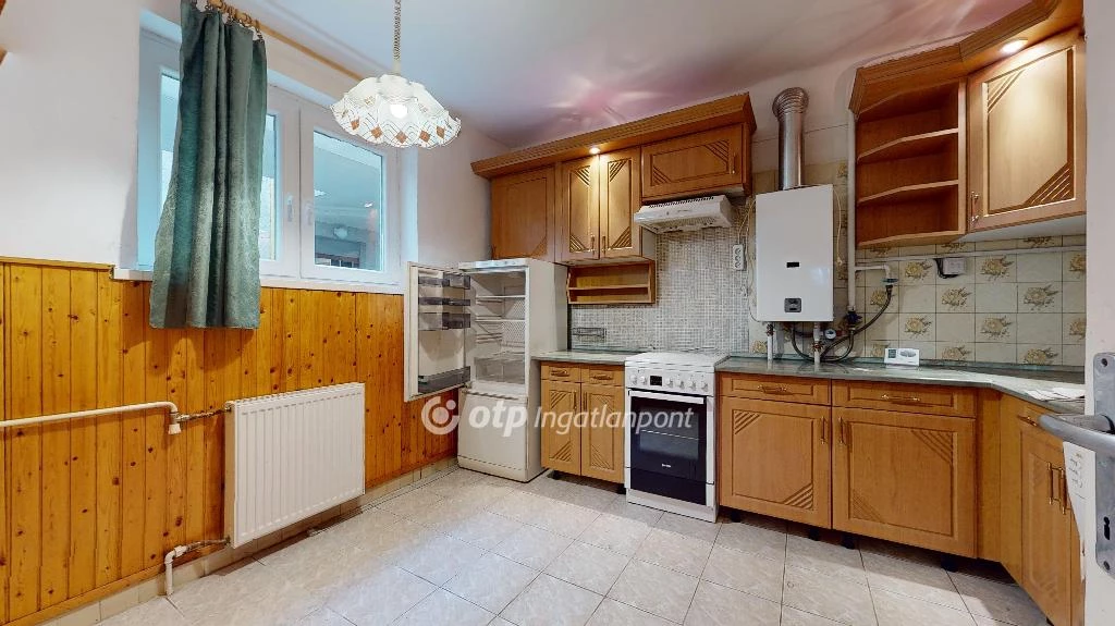 For sale brick flat, Miskolc