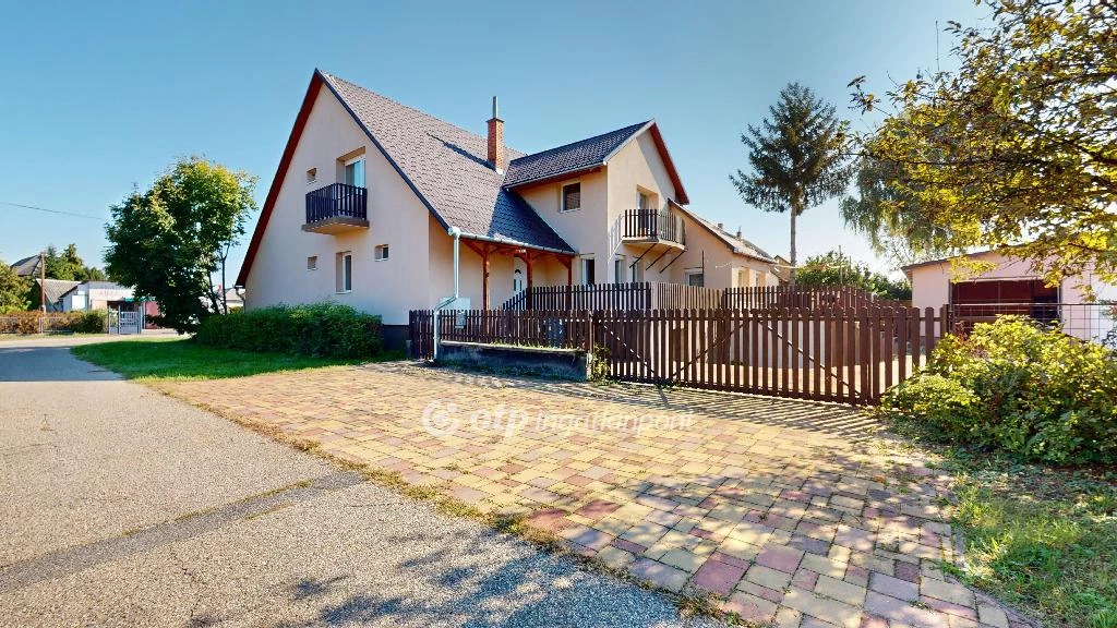 For sale house, Tiszaújváros