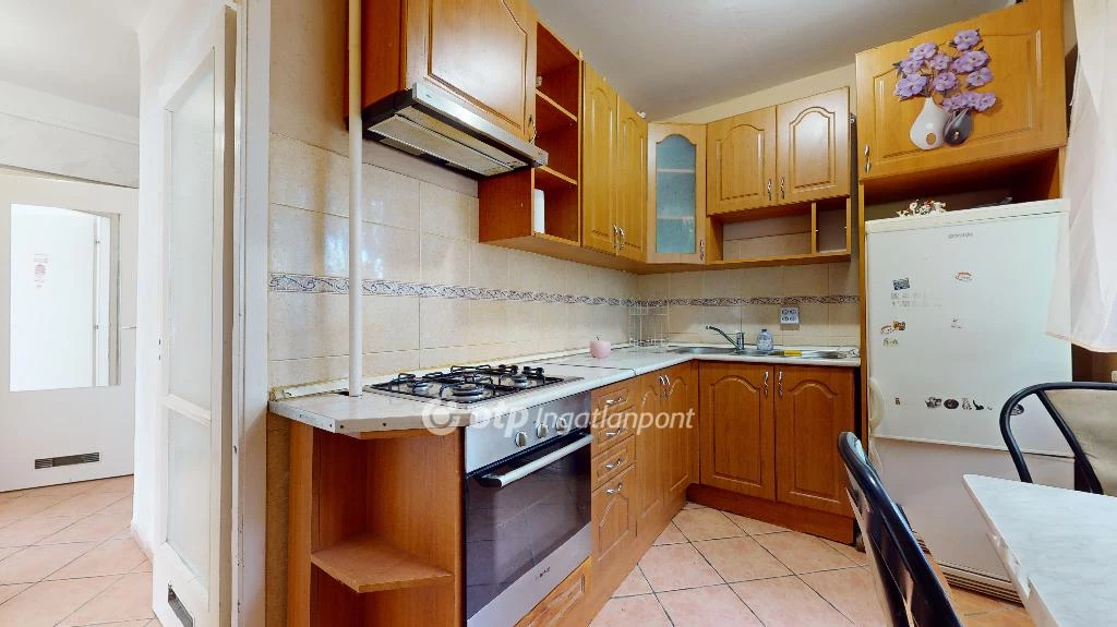 For sale panel flat, Miskolc