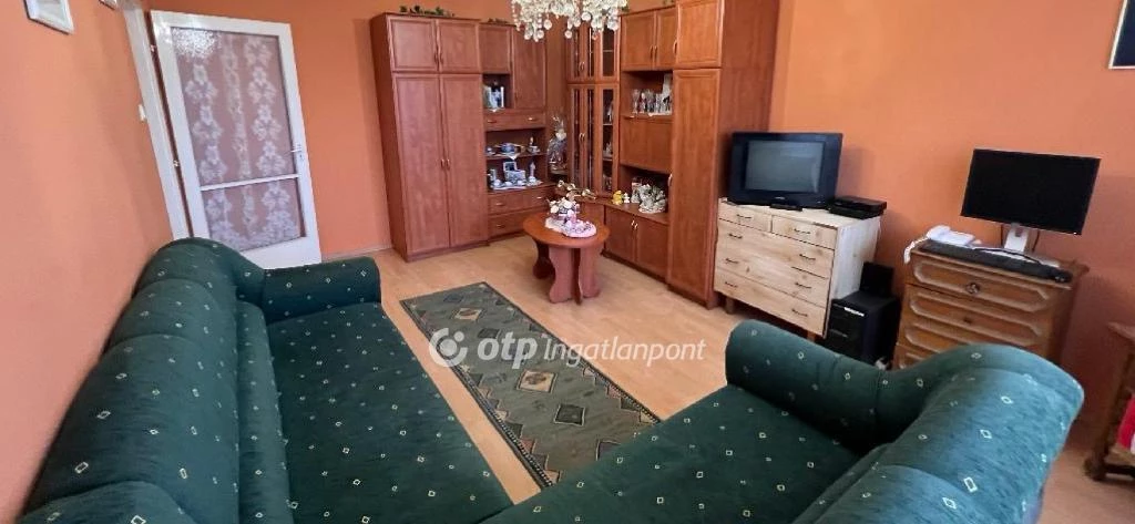 For sale panel flat, Miskolc