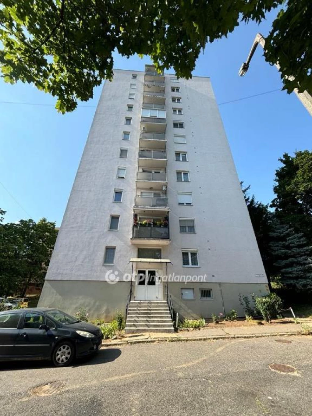 For sale panel flat, Miskolc