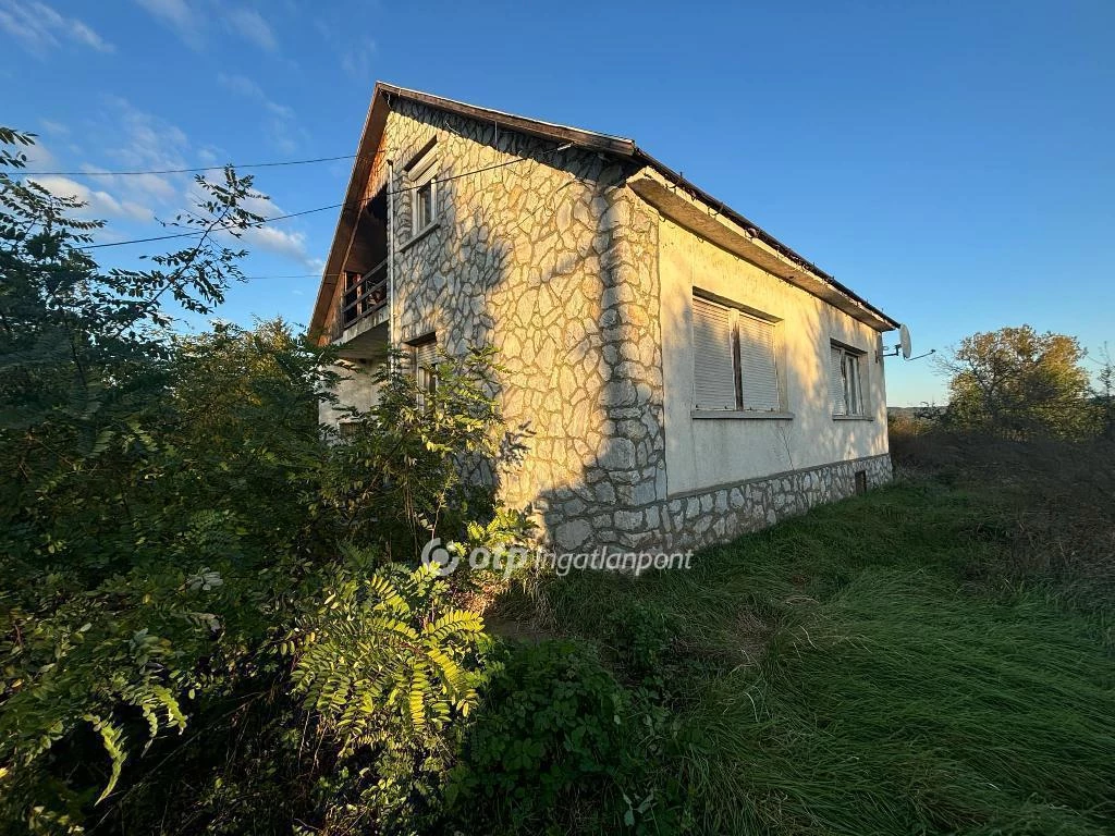 For sale house, Aszaló