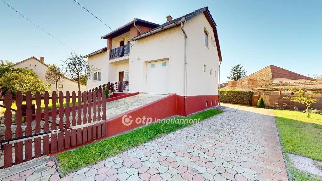 For sale house, Tokaj