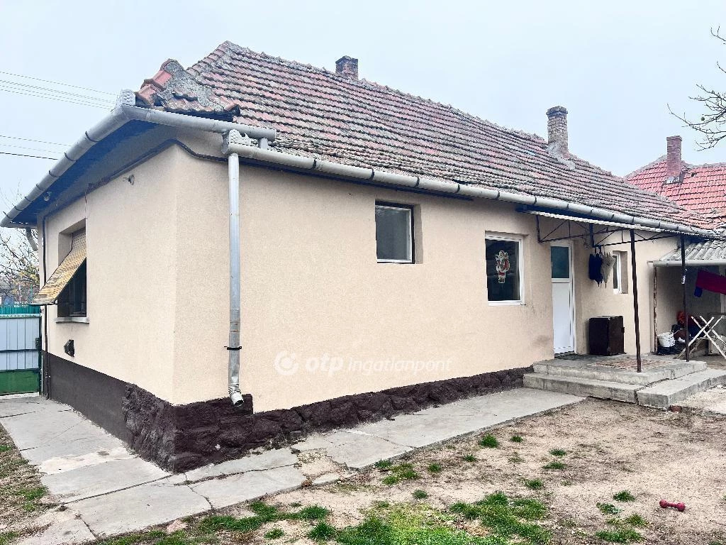 For sale house, Mezőkövesd