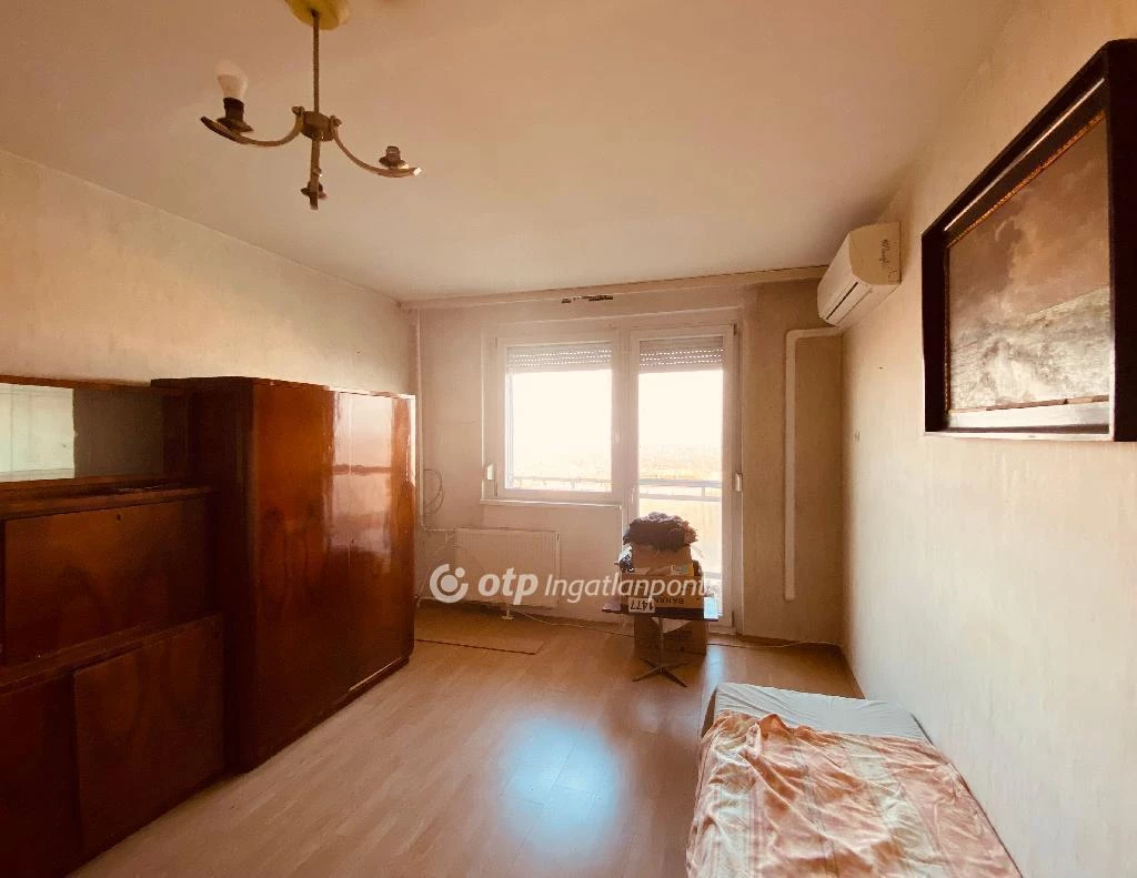 For sale panel flat, Miskolc