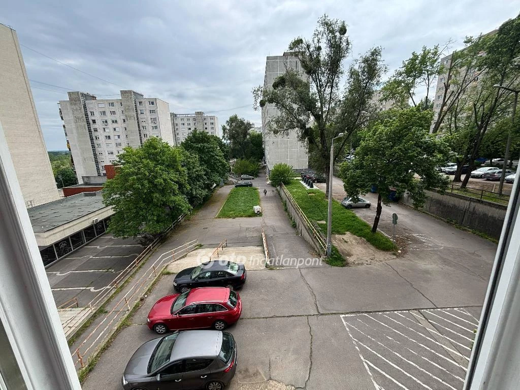 Eladó Lakás, Miskolc