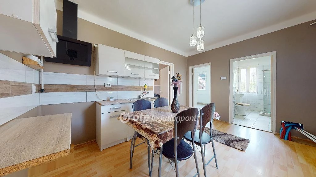 Eladó jó állapotú, háromszobás ház, Rudabánya