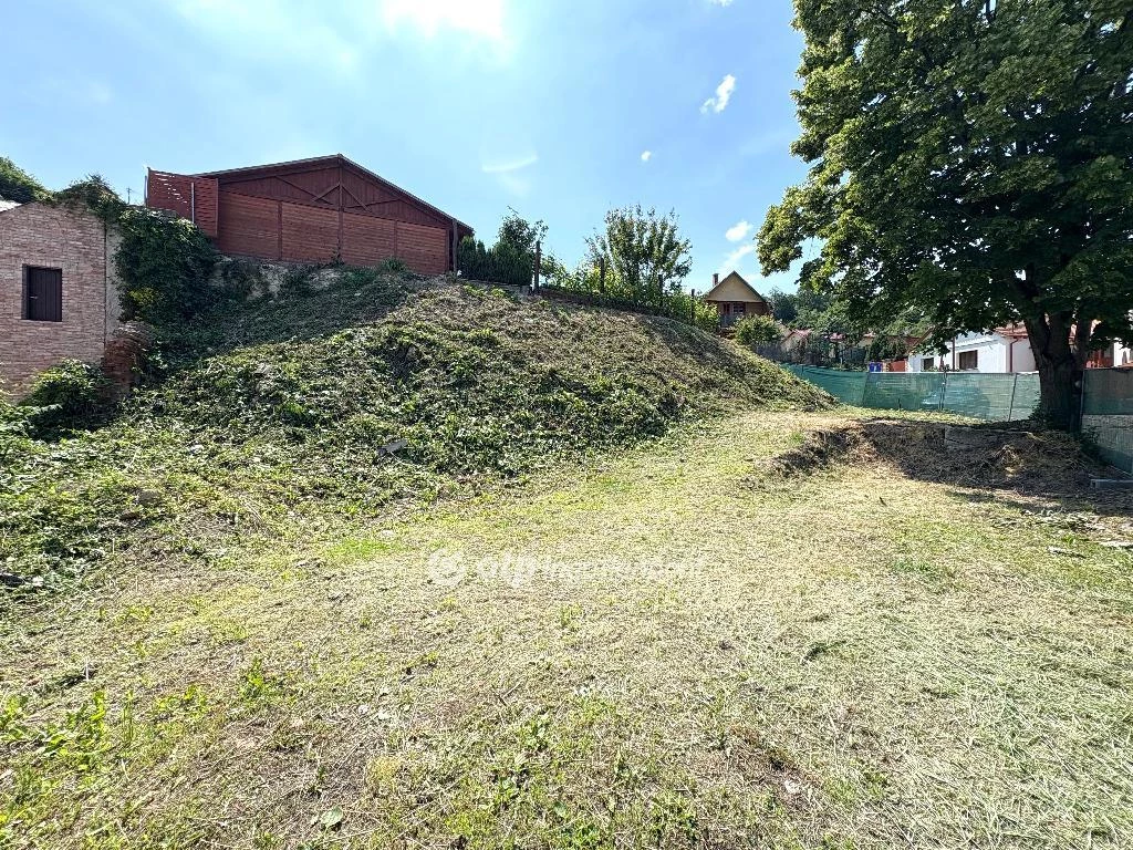 Eladó építési telek - Miskolc belvárosához közel