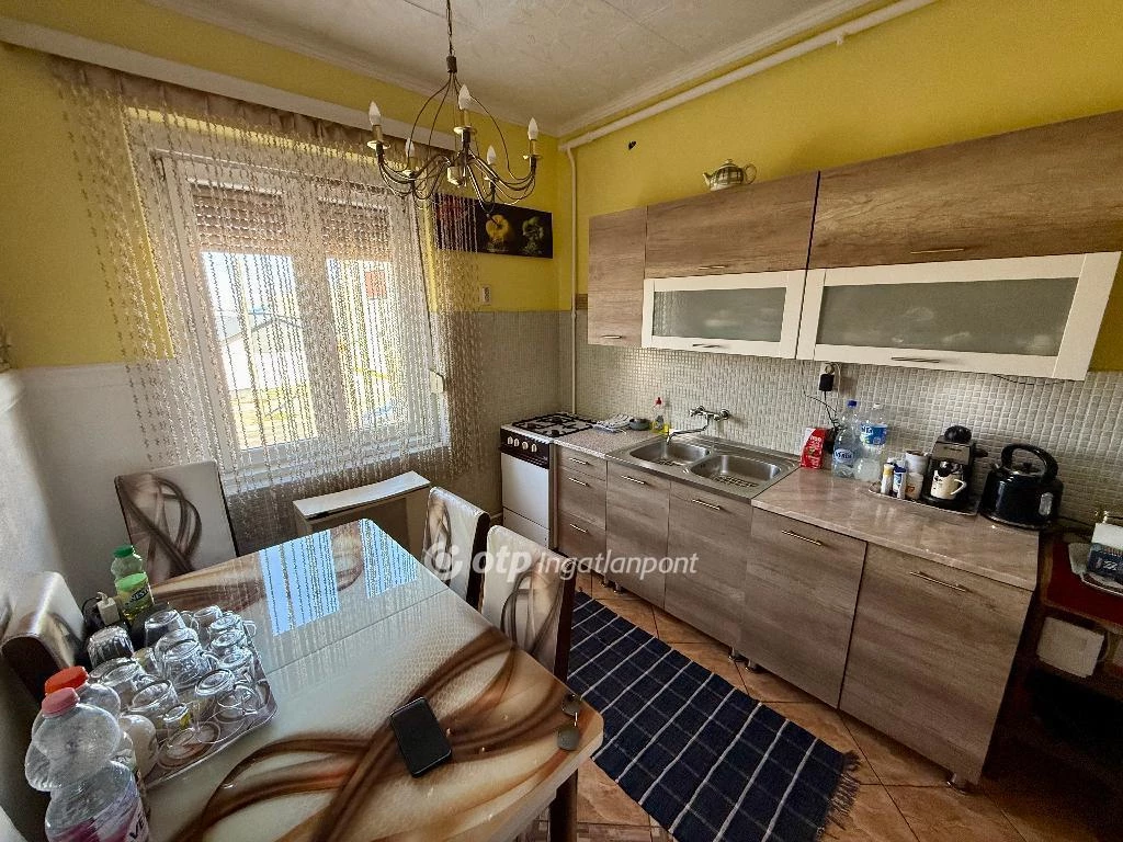 Miskolcn a József Attila utcán 58 nm-es felújított lakás eladó!