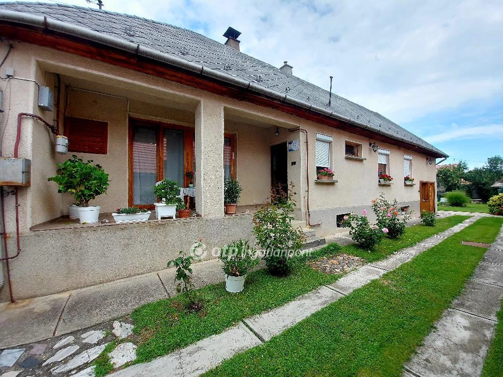 Eladó vendégház  Sátoraljaújhely