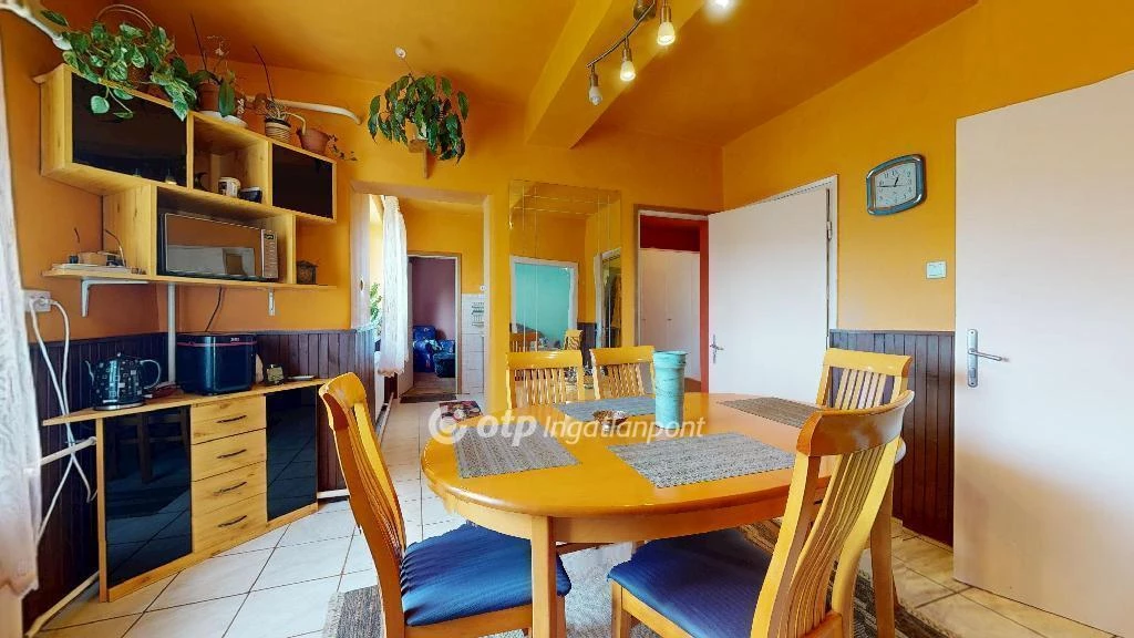 c3-1-name c2-1-name, Miskolc