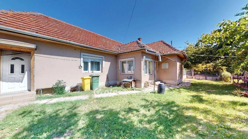 Eladó Ház, Sajósenye