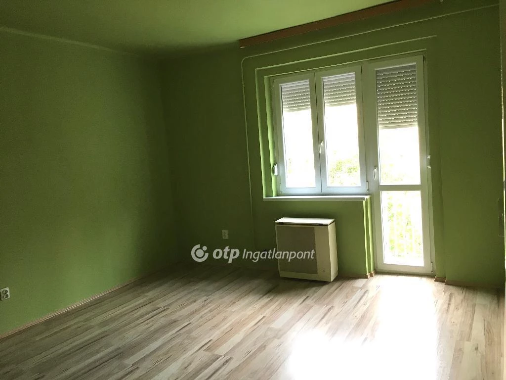 c3-1-name c2-19-name, Miskolc