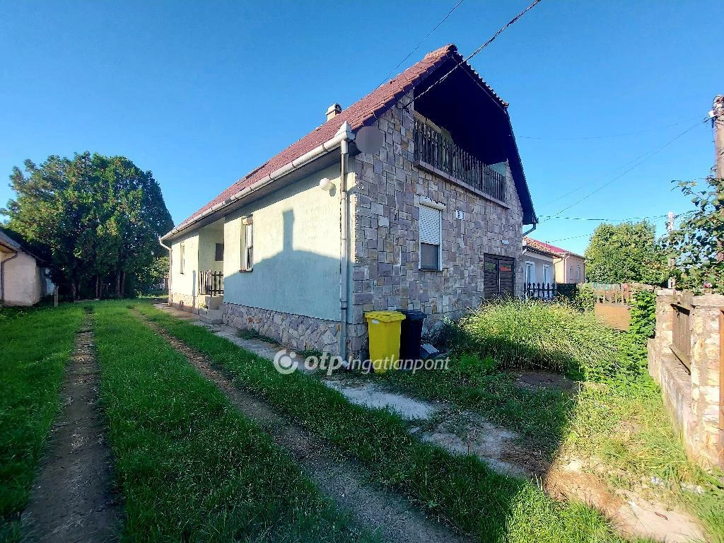 Eladó Ház, Sajószöged