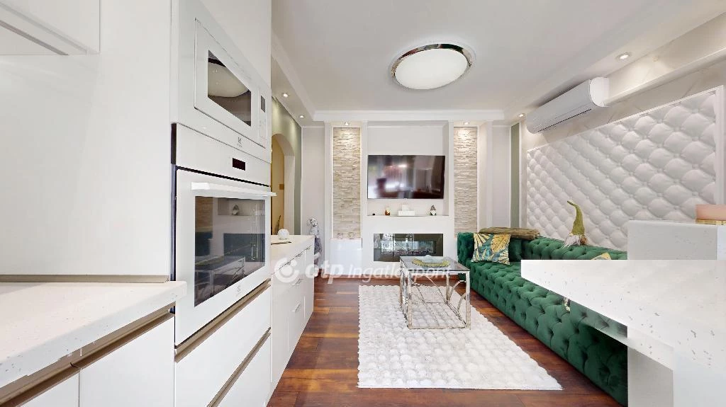 c3-1-name c2-20-name, Miskolc, Vologda