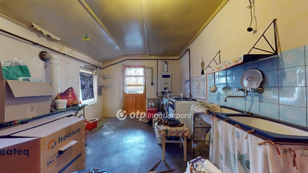 Eladó Ház, Gesztely