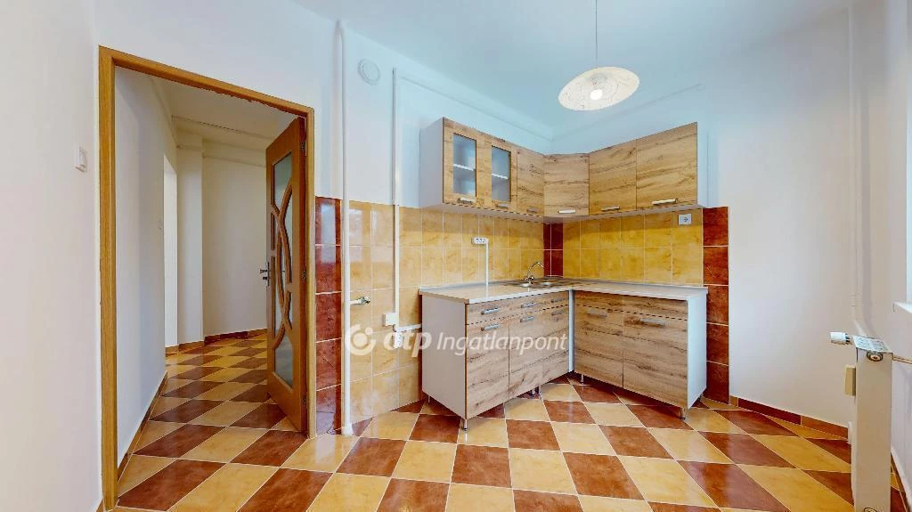 Eladó Lakás, Miskolc Avas