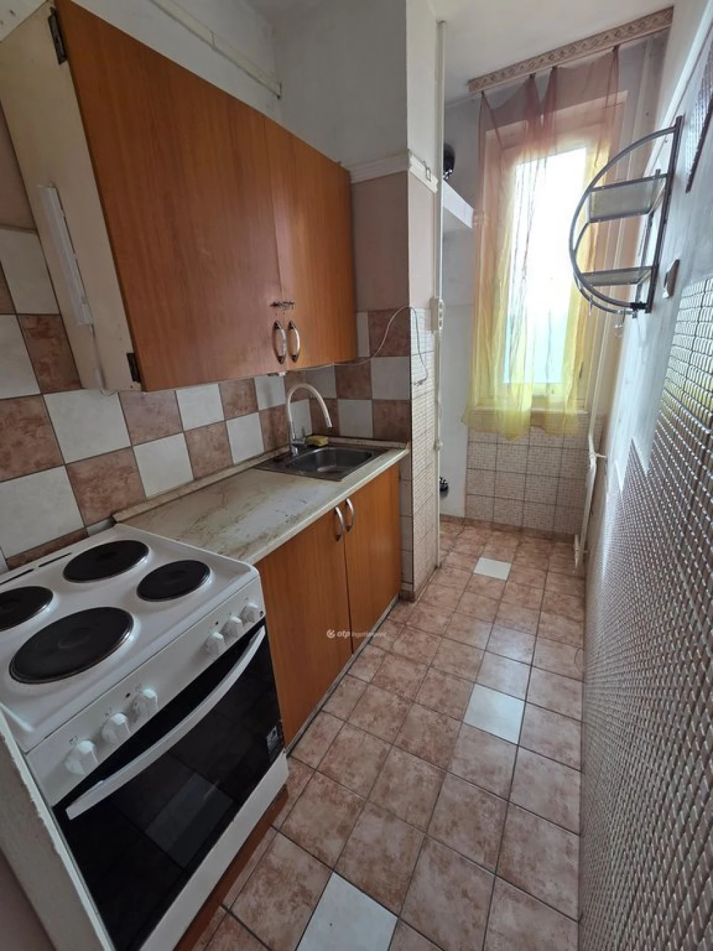 Miskolc, 37 nm-es, 1 + 1 szobás lakás eladó!