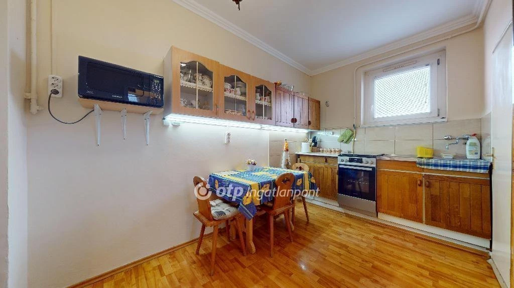 Eladó Lakás, Miskolc